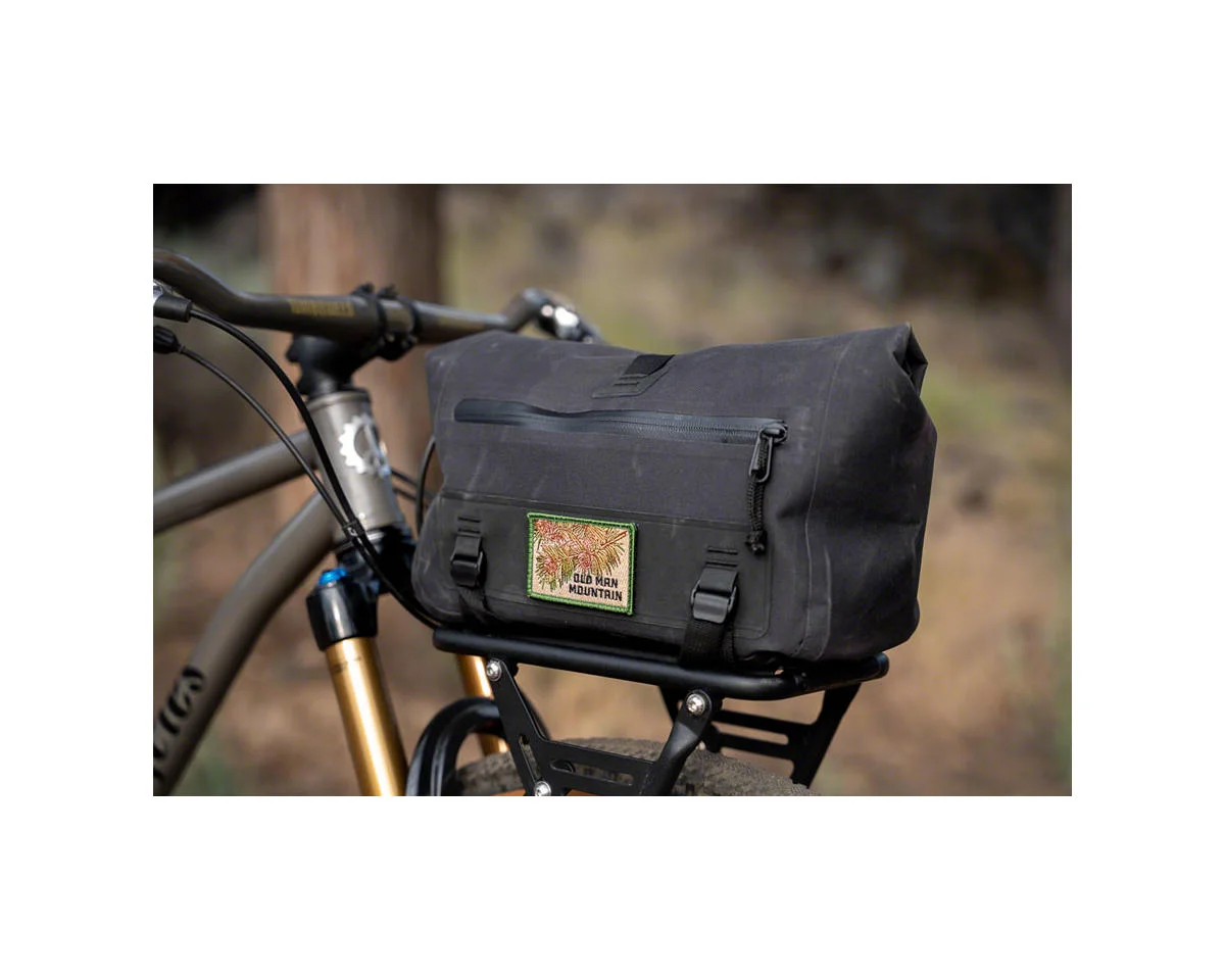 Old Man Mountain Juniper Trunk Bag (Black) (10L) - view 2
